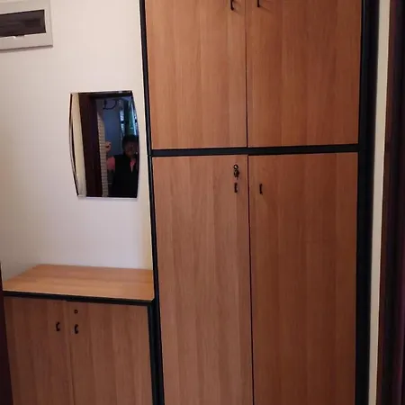 уютно и просторно студио Lägenhet Ravda