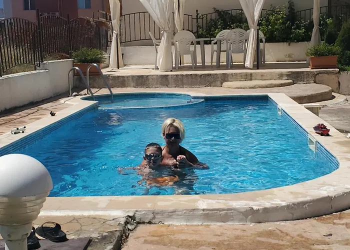 уютно и просторно студио Apartment